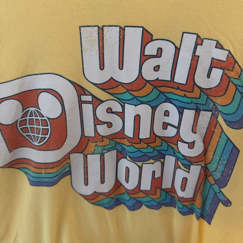 Walt Disney World T-Shirt Yellow Retro Logo Tee Size L